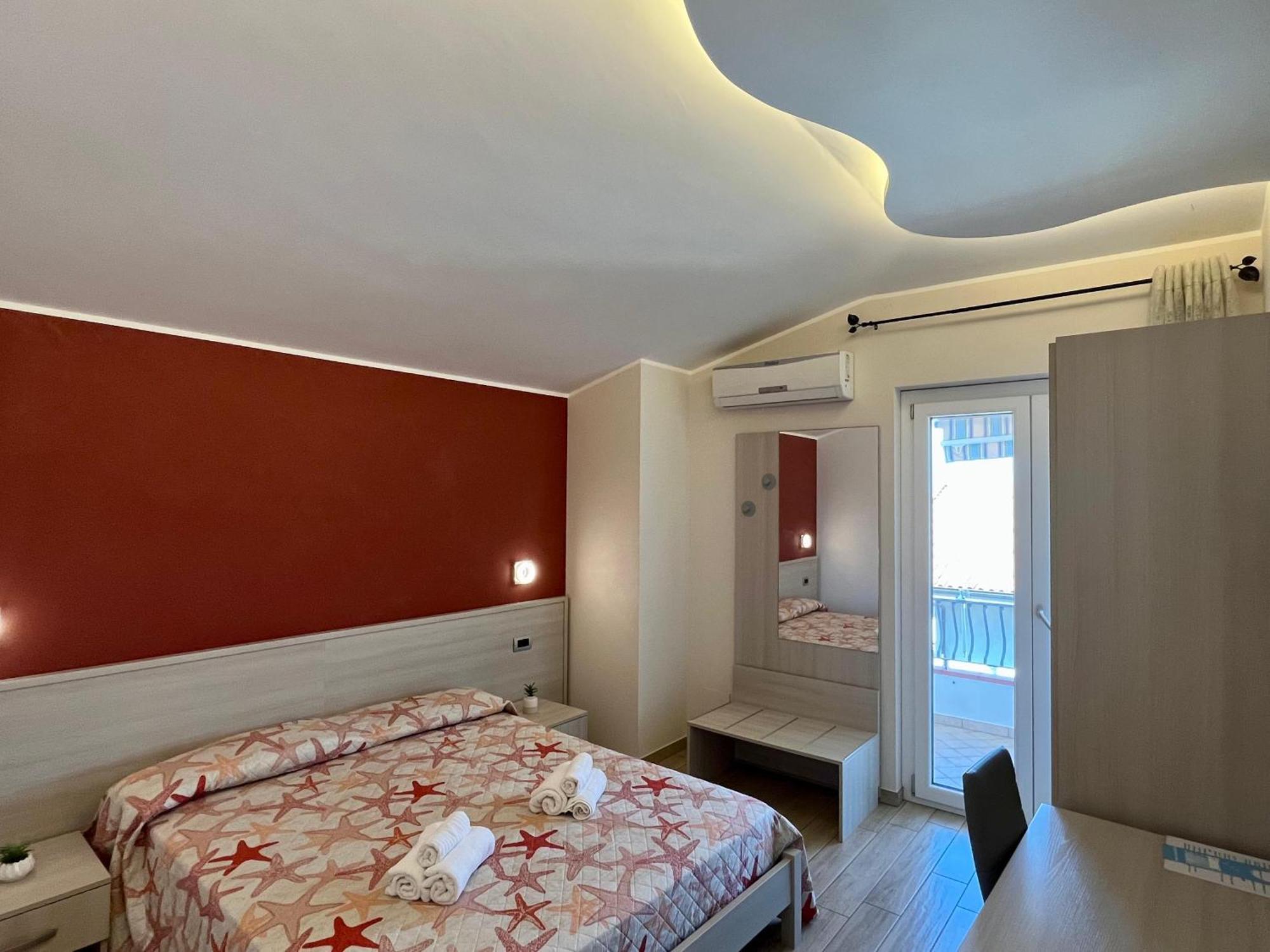 B&B Galatea Santa Domenica Talao Exterior foto